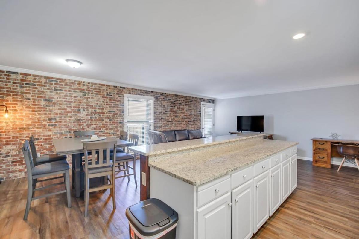 Eagle'S Nest - Spacious Loft Downtown - Near Gsu 斯泰茨伯勒 外观 照片