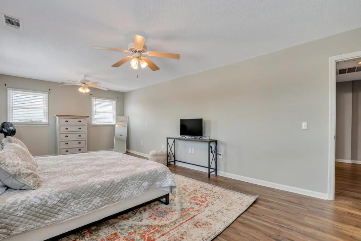 Eagle'S Nest - Spacious Loft Downtown - Near Gsu 斯泰茨伯勒 外观 照片