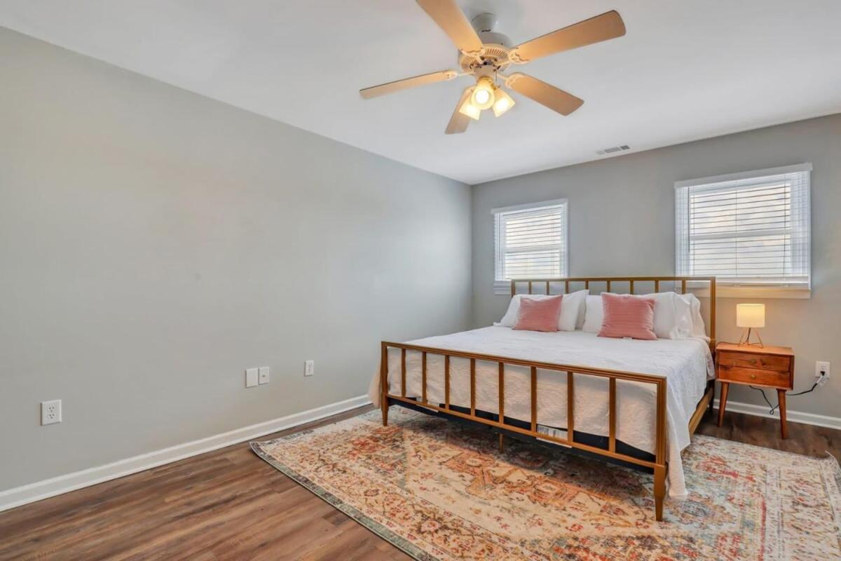 Eagle'S Nest - Spacious Loft Downtown - Near Gsu 斯泰茨伯勒 外观 照片